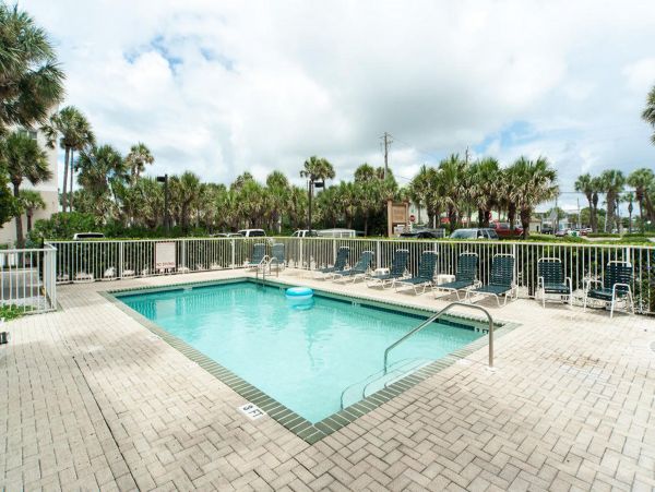Luxury Destin Beach Vacation Condo Four Bedrooms Sleeps 12