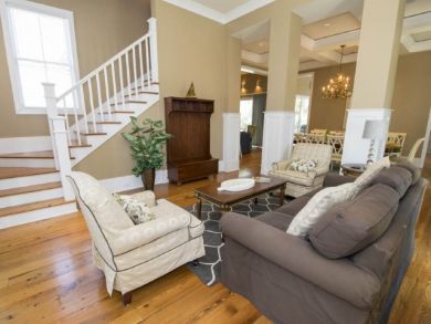 Destin 5 Bedroom Home Steps from the Gulf with Private Pool
