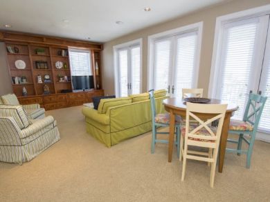 Destin 5 Bedroom Home Steps from the Gulf with Private Pool