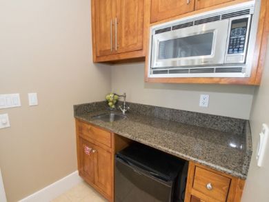 Destin 5 Bedroom Home Steps from the Gulf with Private Pool
