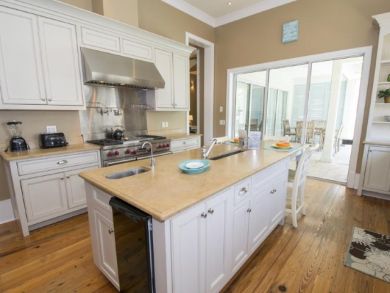 Destin 5 Bedroom Home Steps from the Gulf with Private Pool