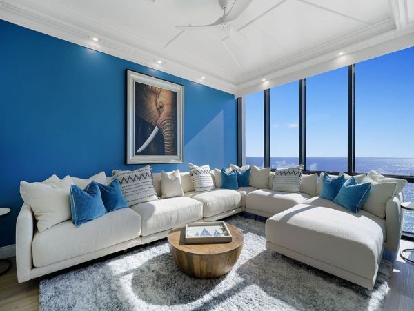 Destin Classy Vacation Condo Beachfront with Sauna