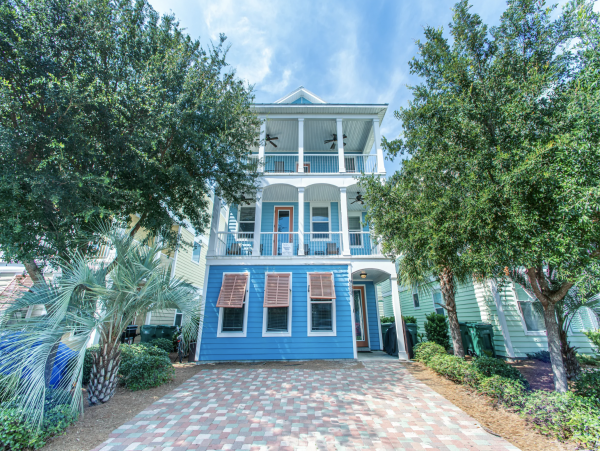 Destin Five Bedroom Vacation Rental Home Sleeps 16