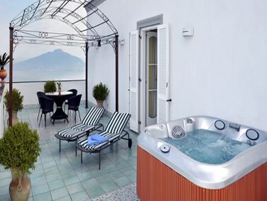Private hot tub Private hot tub