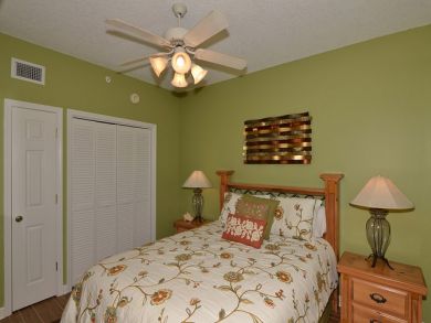 Bedroom 2 with queen bed