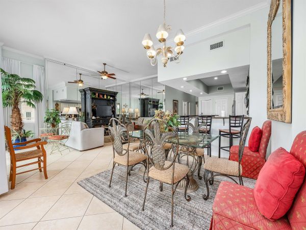 Destin Beachfront Luxury Three Bedroom Condo Sleeps 10