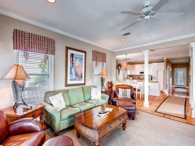 Lovely Destin Rental Sleeps Ten Guests Southern Charm Lovely Destin Rental Sleeps Ten Guests Southern Charm