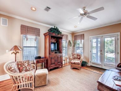 Lovely Destin Rental Sleeps Ten Guests Southern Charm Lovely Destin Rental Sleeps Ten Guests Southern Charm