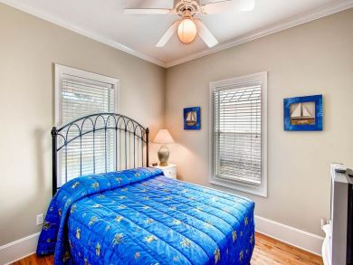 Lovely Destin Rental Sleeps Ten Guests Southern Charm Lovely Destin Rental Sleeps Ten Guests Southern Charm