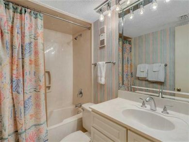 Bathroom - Shower in tub
