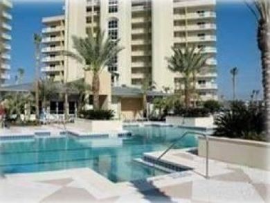 Community pool
