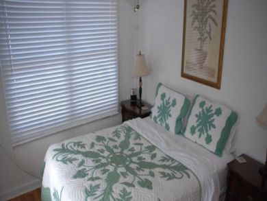 Master bedroom with queen bed