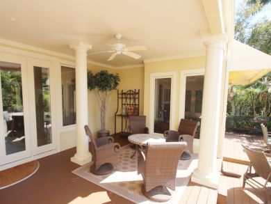 Furnished Porch