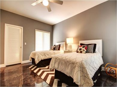 Bedroom 4 with Twin Beds