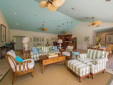 Four Bedroom Naples Vacation Home Sleeps Ten with Pool