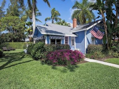 Quintessential Naples Beach House in the Heard of Old Naples