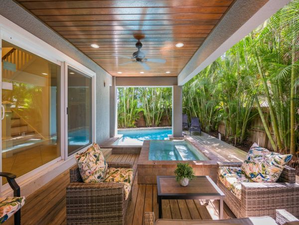 Anna Maria Island Luxury 5 Bedroom Rental Walk To Beach