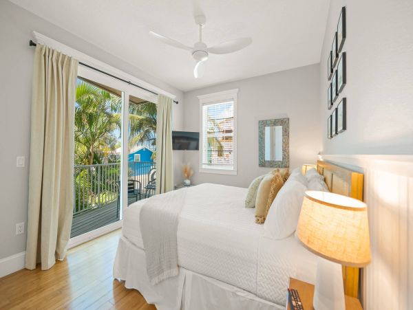 Anna Maria Island Luxury 5 Bedroom Rental Walk To Beach
