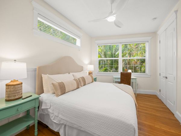 Anna Maria Island Luxury 5 Bedroom Rental Walk To Beach