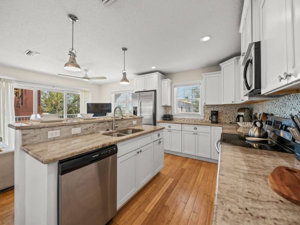 Anna Maria Island Luxury 5 Bedroom Rental Walk To Beach