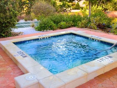 Sanibel Vacation Rentals with Two Bedrooms Beachfront