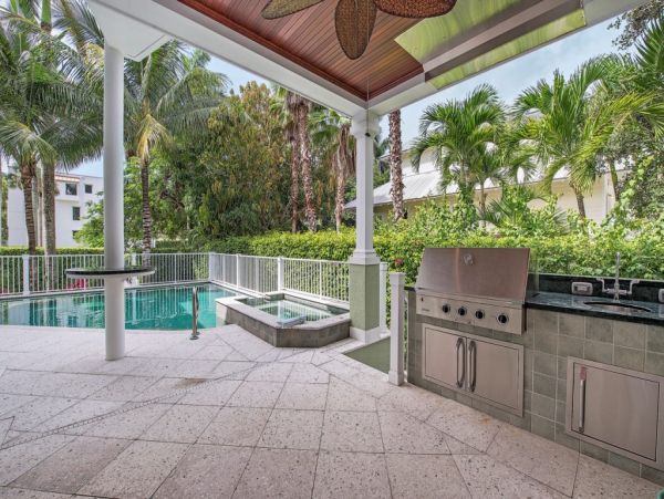 Luxury Naples Vacation Rentals 4 Bedrooms and Private Pool
