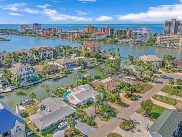 Naples Vacation Home Canal Views Four Bedroom