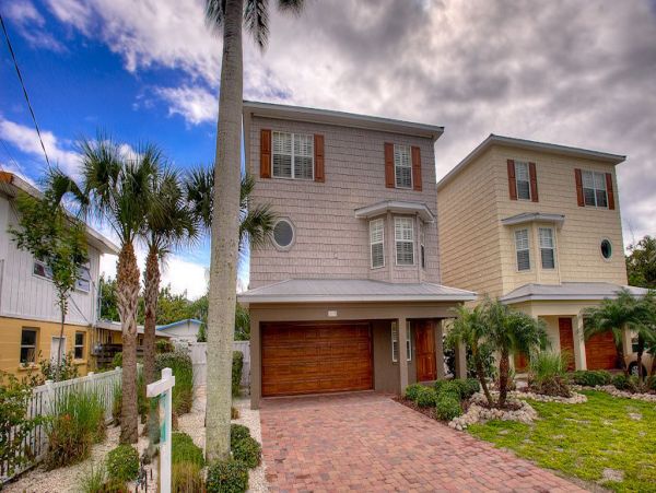 Three Bedroom Anna Maria Island Rental Sleeps 6 Private Pool
