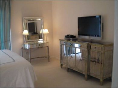 Master bedroom with flat screen TV Master bedroom with flat screen TV
