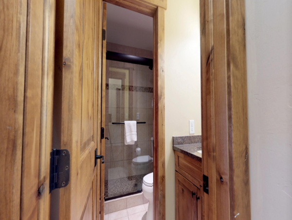 Lionshead Vail Luxury Ski Vacation Condos with Three Bedroom