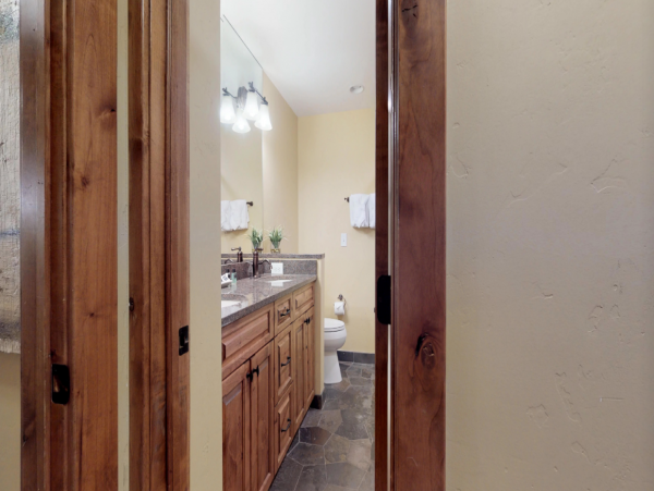 Lionshead Vail Luxury Ski Vacation Condos with Three Bedroom