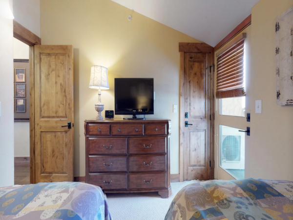 Lionshead Vail Luxury Ski Vacation Condos with Three Bedroom