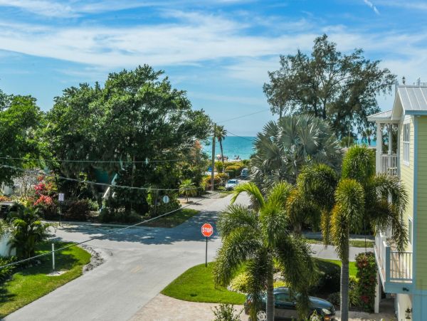 Anna Maria West of Gulf Drive Five Bedroom Pool Home