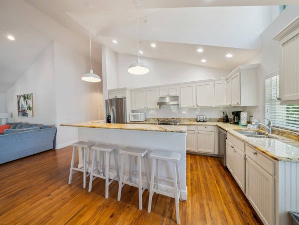 Anna Maria Three Bedroom Vacation Rental With Pool