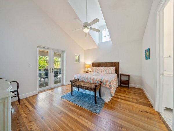 Anna Maria Three Bedroom Vacation Rental With Pool