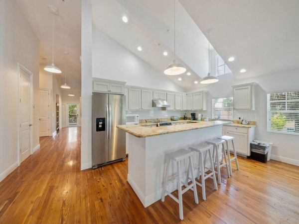 Anna Maria Three Bedroom Vacation Rental With Pool