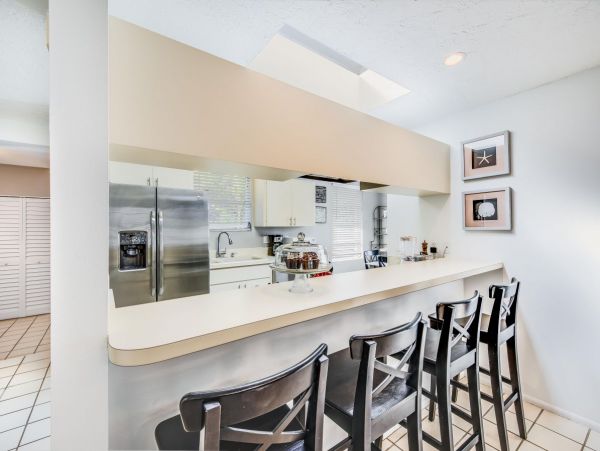 Siesta Key Accommodation Sleeps 8