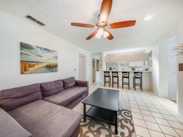 Siesta Key Accommodation Sleeps 8