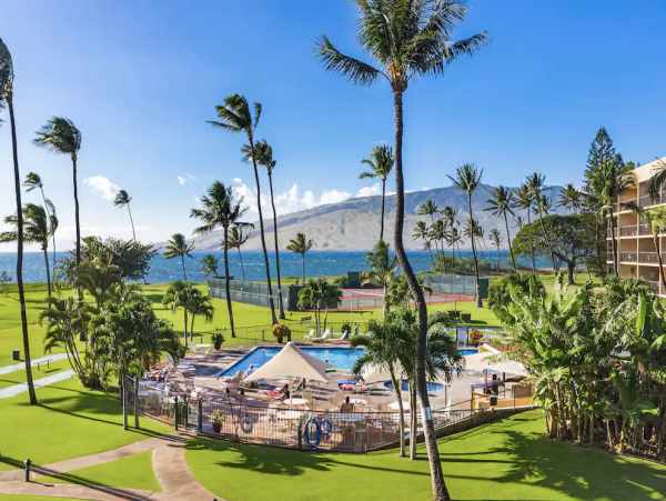 Breathtaking Views Kihei Condo with all the Comforts of Home