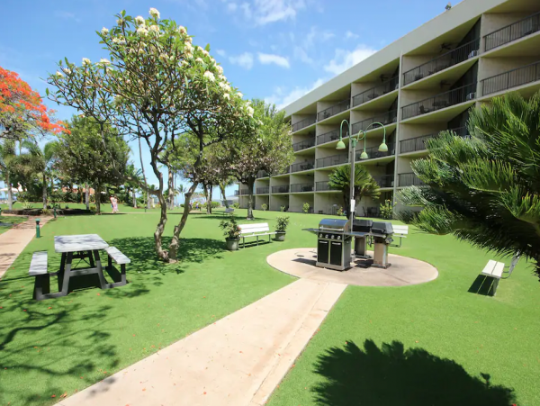 Breathtaking Views Kihei Condo with all the Comforts of Home