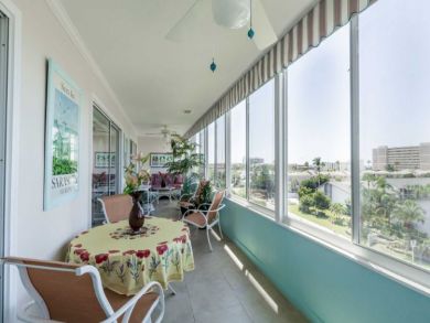 Siesta Key Vacation Condo 2 Bedrooms Sleeps 6 Guests
