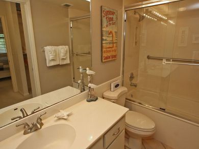 Master Bathroom with Tub & Shower Combo
