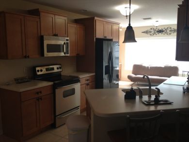 Kitchen with breakfast bar