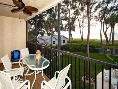 Beachfront Anna Maria 2 Bedroom Vacation Condo Sleeps 4 Beachfront Anna Maria 2 Bedroom Vacation Condo Sleeps 4
