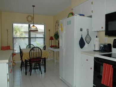 Dining area seats four Dining area seats four