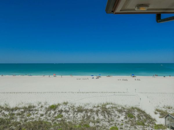Anna Maria Island Vacation Condo Beachfront Three Bedrooms