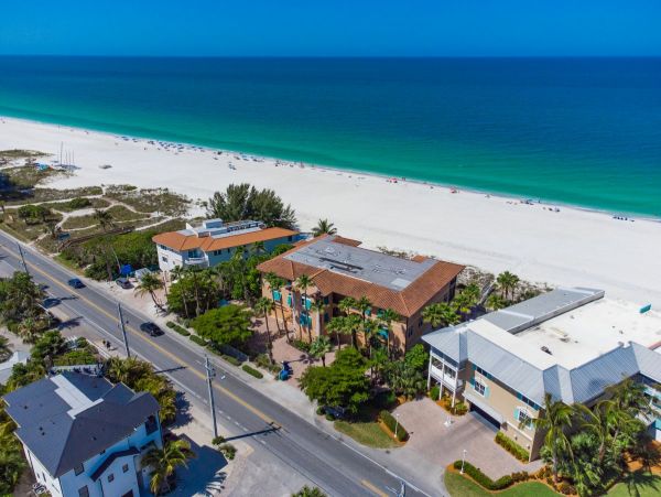 Anna Maria Island Vacation Condo Beachfront Three Bedrooms
