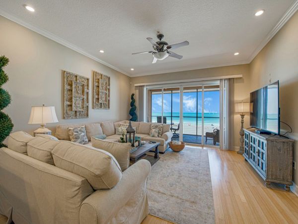 Anna Maria Island Vacation Condo Beachfront Three Bedrooms
