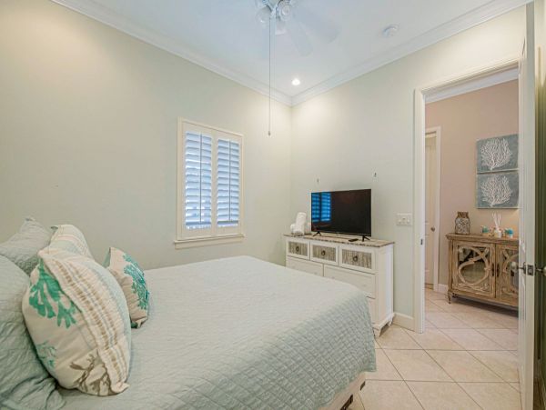 Anna Maria Island Vacation Condo Beachfront Three Bedrooms