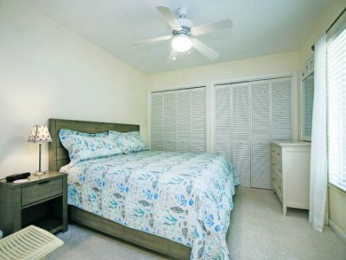 Canal Front Home with Caged Pool in Sanibel, Walk to Beach